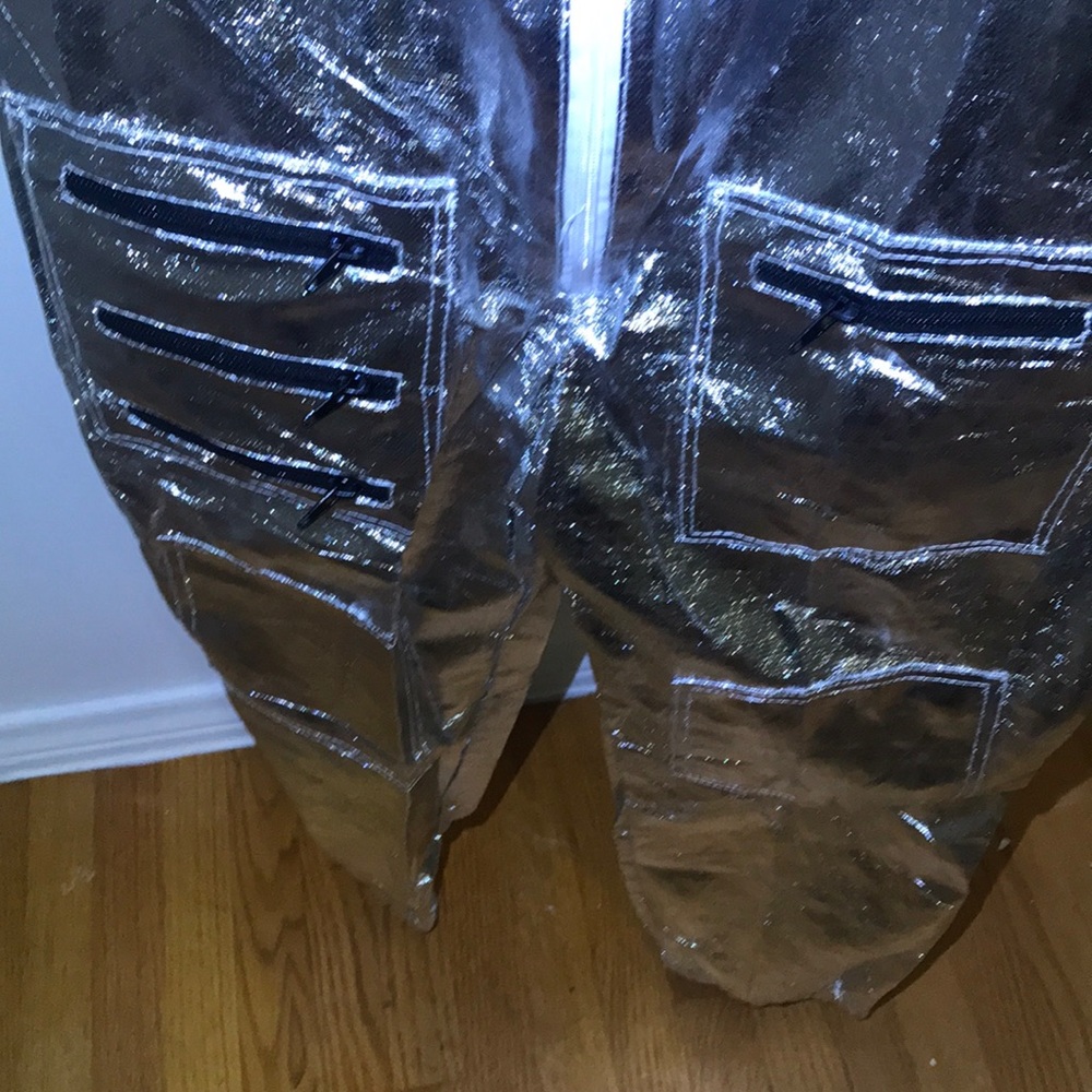 Space suit - Picture 8 of 16